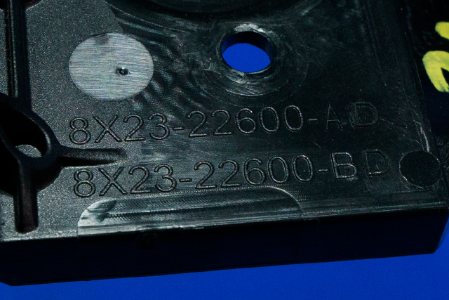 Dørhåndtak inv høyre bak til Jaguar XF 2008-2015 (X250) (X250) (JAGUAR|8X23-22600-AD|)