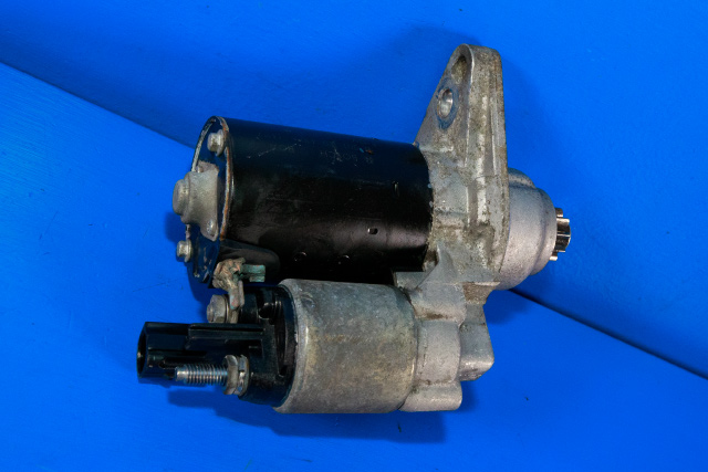 Starter til VW Golf VI 2008-2012  (VALEO|0 001 120 410|0AH 911 023 A|)