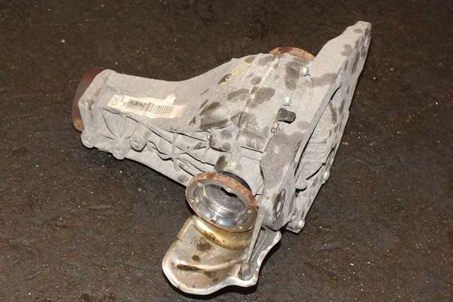 Kardang klokke bak til Audi Q5 2008-2012 (Type I, Fase 1) (LAW|)