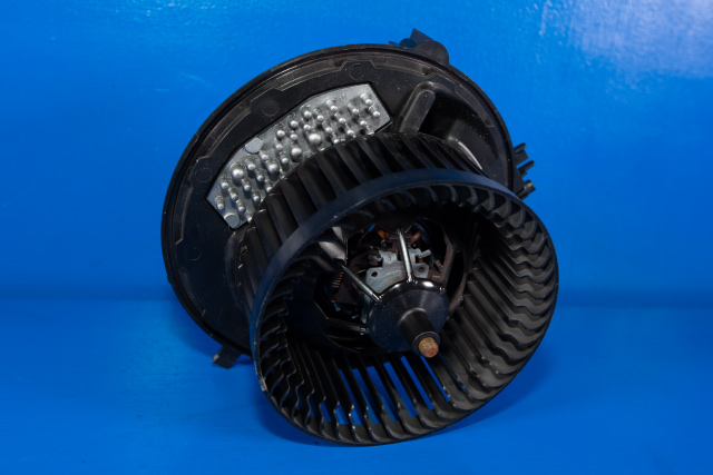 Varmeapparat motor til Audi A3 2016-2020 (Type III, Fase 2) (VAG|5Q1 819 021 F|)