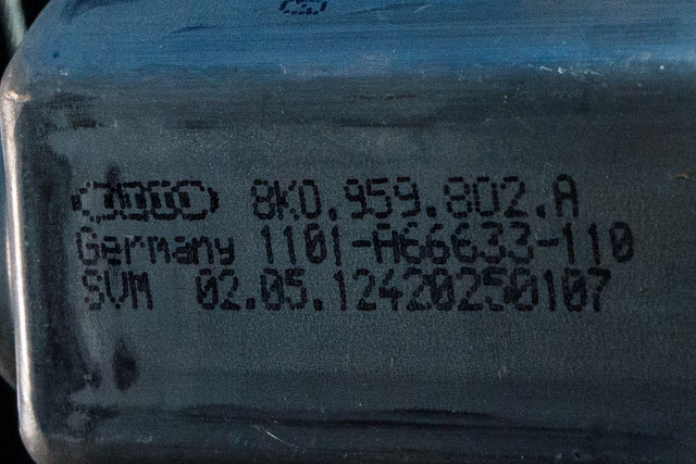 Ruteheis høyre foran til Audi A4 2007-2014 (Type IV) (B8) (B8) (VAG|8K0 959 802 A|)