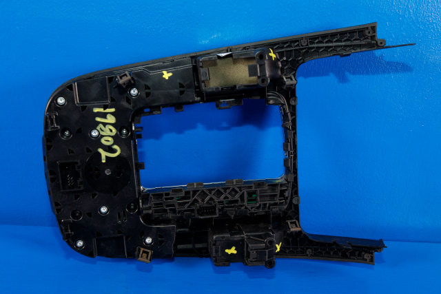 Bilstereo navigasjon betjeningspanel til Audi A4 2007-2014 (Type IV) (B8) (B8) (VAG|8T0 919 611 WFX|)