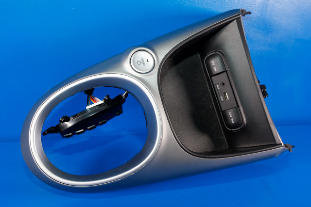 Dashbord diverse til Kia Soul, 2014-2019 (Type II)  