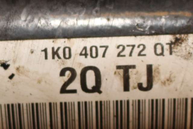 Drivaksel høyre foran, bensin/automat til VW Golf VI 2008-2012 (VAG|1K0 407 272 QT|)