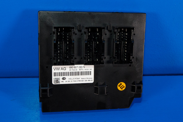 Styreenhet comfort (BCM) til Audi A1, 2010-2014 (Type I, Fase 1)  (HELLA|5DK 009 658-81)