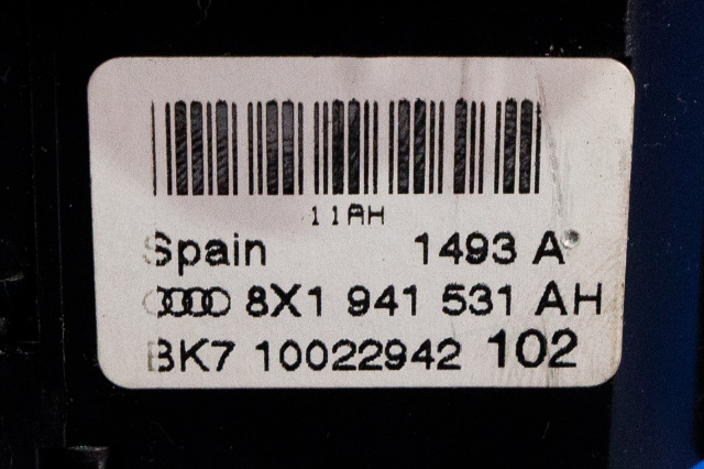 Bryter lys til Audi A1 2010-2014 (Type I, Fase 1)  (VAG|8X1 941 531 AH|)