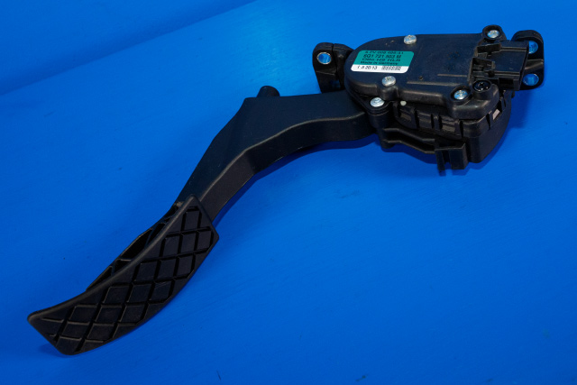 Pedal gass til Audi A1, 2010-2014 (Type I, Fase 1)  (HELLA|6PV 008 496-41)