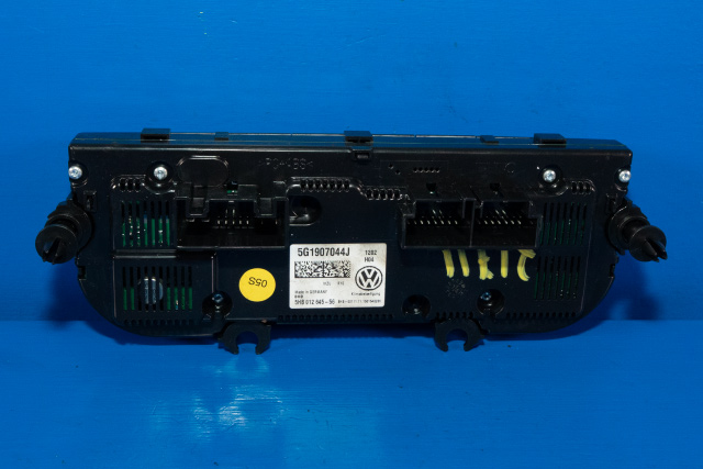 Varmeapparat betjening til VW Passat 2015-2019 (Fase 1) (B8) (B8) (VAG|5G1 907 044 J|)