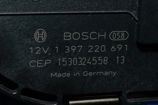 Viskermotor frontrute komplett m/overføring til VW Passat 2015-2019 (Fase 1) (B8) (B8) (VAG|3G1 955 023 C|3G1 955 119 A|)