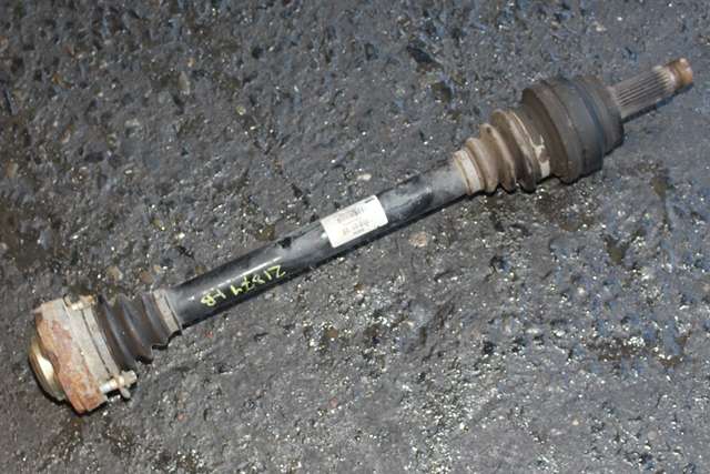Drivaksel høyre bak, diesel/automat til BMW X6, 2008-2014 (E71/E72) (E71/E72) (BMW|7 564 558)