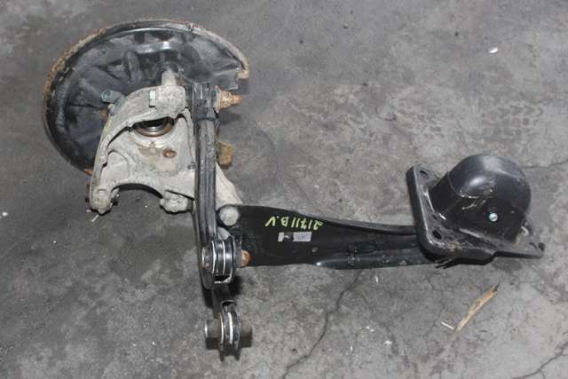 Bakstilling venstre side til VW Passat 2015-2019 (Fase 1) (B8) (B8) 
