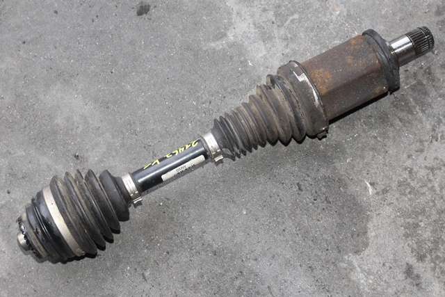 Drivaksel venstre foran, diesel/automat til BMW X1, 2009-2015 (E84) (E84) (BMW|7 591 081)