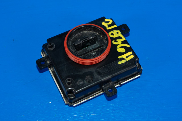 Styreenhet lys (LCM - Light Control Module) til VW Transporter / Caravelle, 2009-2015 (Fase 2) (T5) (T5) (VAG|4G0 907 697 G)
