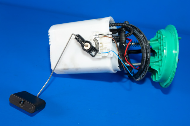 Bensinpumpe elektrisk til VW Golf VII 2012-2017 (Fase 1)  (VAG|5Q0 919 051 AA|)