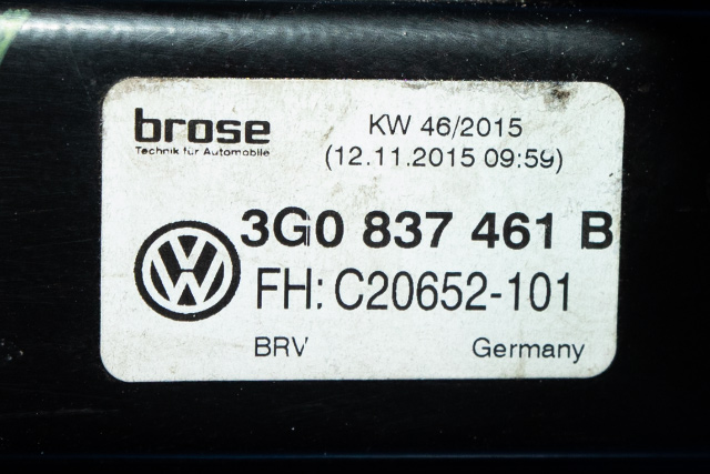 Ruteheis venstre foran til VW Passat 2015-2019 (Fase 1) (B8) (B8) (VAG|5Q4 959 801 B|)