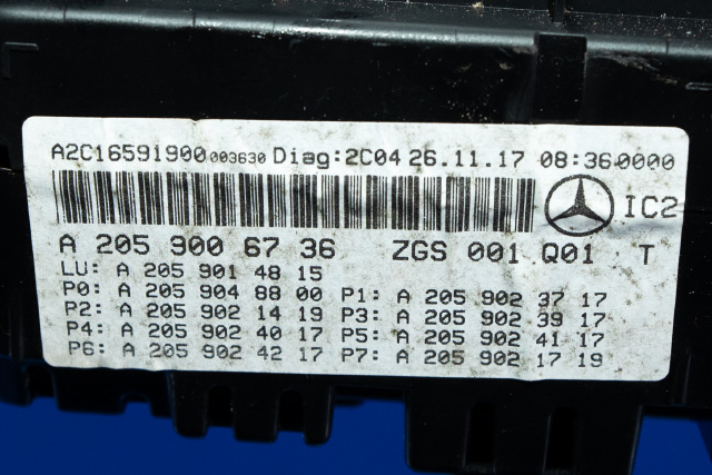 Instrumentpanel til Mercedes GLC 2015-2022 (X253) (X253) (MERCEDES|A 205 900 67 36|)