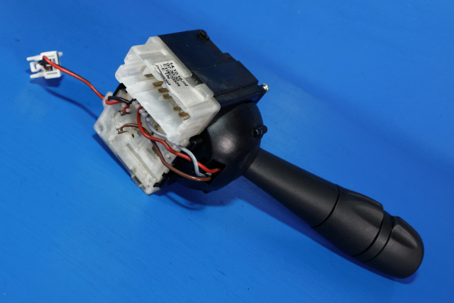 Bryter blink til Opel Vivaro B 2014-2019 (GM|93 868 054|)
