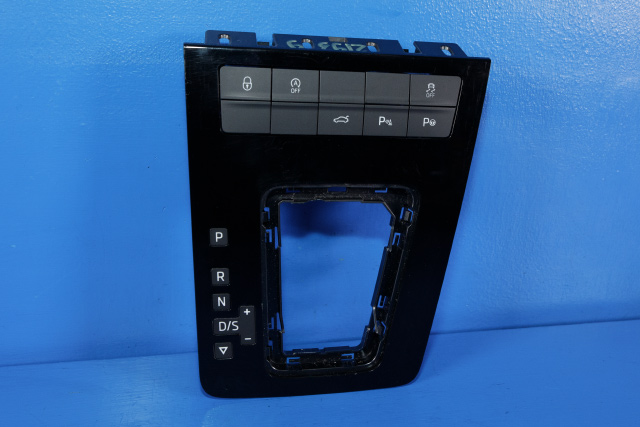 Dashbord diverse til Škoda Octavia, 2017-2020 (Type III, Fase 2)  
