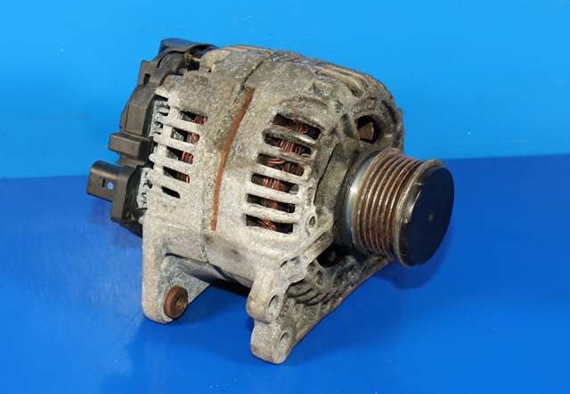 Dynamo diesel til Škoda Roomster 2010-2015 (Fase 2)  (BOSCH|0 124 325 130|06F 903 023 D. 14 VOLT - 110 AMP|)