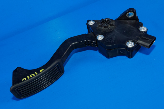 Pedal gass til Lexus CT, 2010-2020  (DENSO|198800-8481)