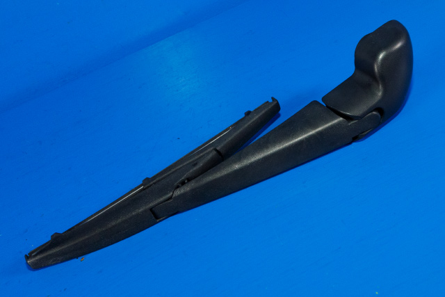 Viskerarm bakrute til Lexus CT, 2010-2020  