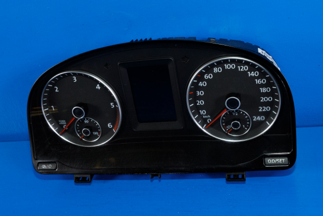 Instrumentpanel til VW Caddy 2010-2015 (Type III, Fase 2) (VAG|2K0 920 875 L|)