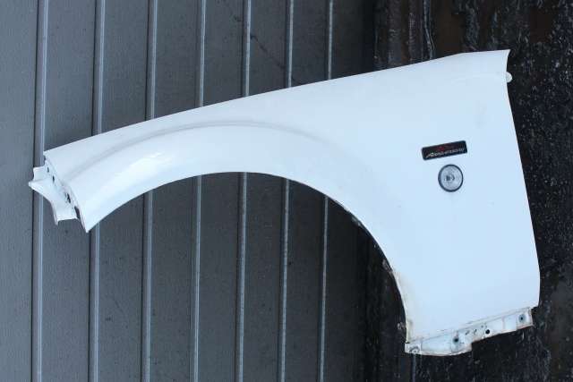 Skjerm venstre foran til Mazda MX-5, 2006-2015 (Type III)  