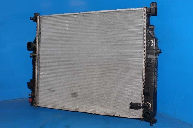 Radiator (automat gir) til Mercedes GL 2006-2012 (X164) (X164) (BEHR|ECM-S9196|A 251 500 08 04|)