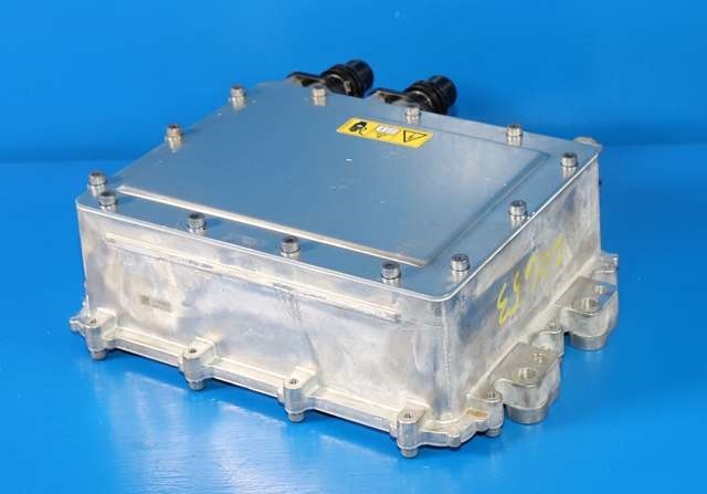 Inverter hybrid til Mercedes GLC 2015-2022 (X253) (X253) (MERCEDES|A 000 342 07 00|)