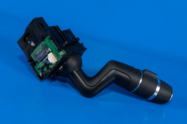 Bryter blink til Jaguar XF 2015-->> (X260) (X260) (JAGUAR|BJ32-3F972-CB|)