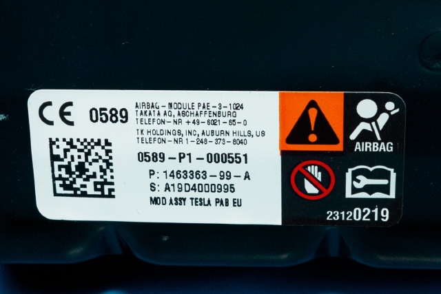 Airbag passasjer til Tesla Model S 2013-2016 (Fase 1)  (TESLA|1463363-99-A|)