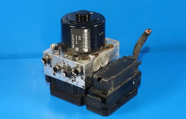 ABS sentral til VW Transporter / Caravelle, 2009-2015 (Fase 2) (T5) (T5) (VAG|7E0 614 517 C)