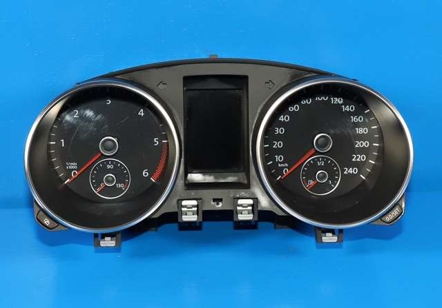 Instrumentpanel til VW Golf VI 2008-2012 (VAG|5K0 920 870 C|)