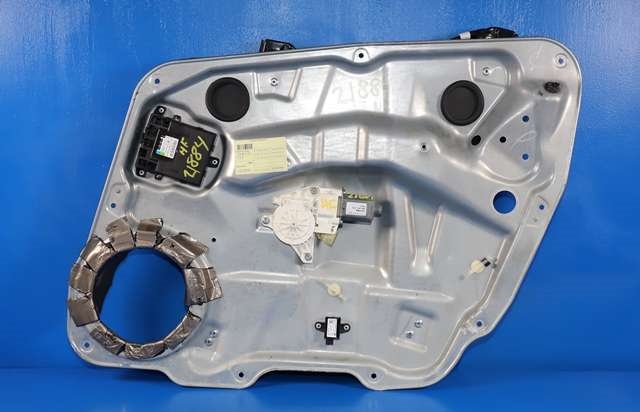 Ruteheis høyre foran til Mercedes GL 2006-2012 (X164) (X164) (MERCEDES|A 251 820 08 42|)