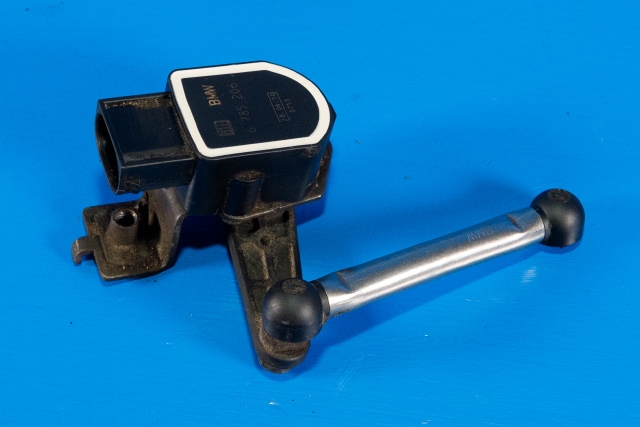 Sensor nivå til BMW X6, 2008-2014 (E71/E72) (E71/E72) (BMW|6 785 206)