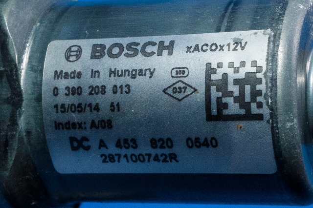 Viskermotor bakrute til Renault Kadjar 2015-->>  (BOSCH|0 390 208 013|2871 00742R|)