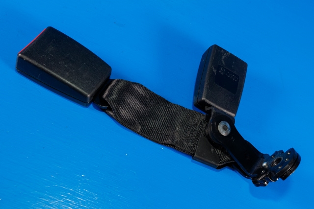 Sikkerhetsbeltelås baksete til Audi A1 2010-2014 (Type I, Fase 1)