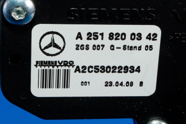 Karosseri diverse til Mercedes GL 2006-2012 (X164) (X164) (VDO|A2C53022934|A 251 820 03 42|)