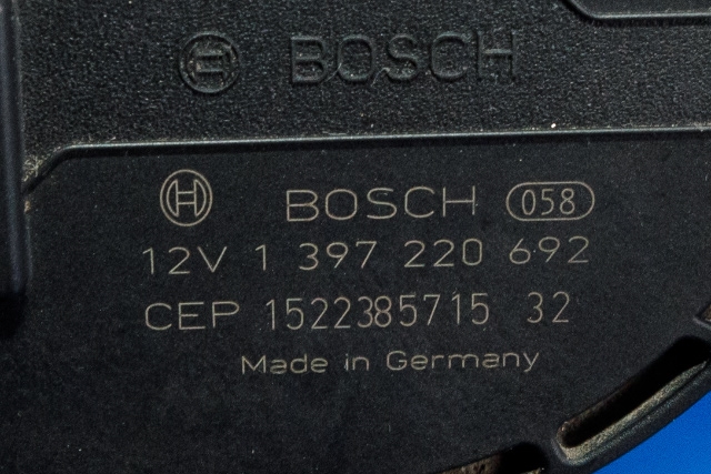 Viskermotor frontrute komplett m/overføring til VW Golf VII 2012-2017 (Fase 1)  (VAG|5G1 955 023 C|)