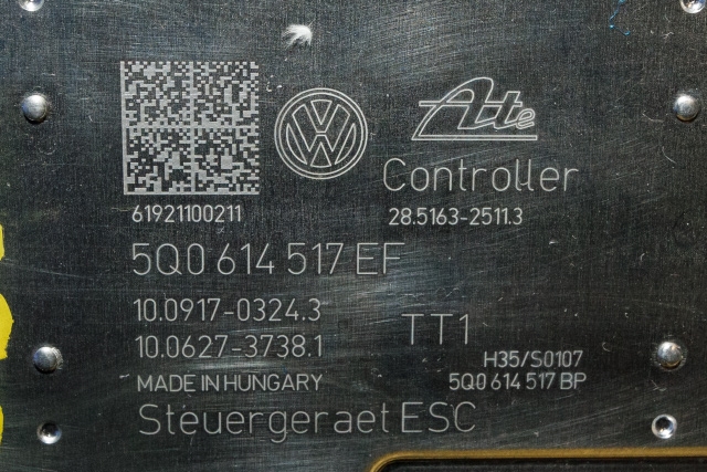 ABS sentral til Škoda Octavia 2017-2020 (Type III, Fase 2) (VAG|5Q0 614 517 EF|)