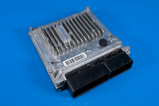 Styreenhet motor til Mercedes B-Klasse, 2011-2018 (W246) (W246) (MERCEDES|A 651 900 76 00)