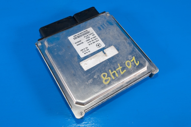 Styreenhet motor til Mercedes B-Klasse 2011-2018 (W246) (W246) (MERCEDES|A 651 900 76 00|)
