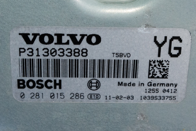 Styreenhet motor til Volvo V60 2010-2013 (Type I, Fase 1)  (BOSCH|0 281 015 286|31303388|)