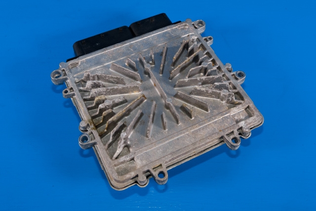 Styreenhet motor til Volvo V60 2010-2013 (Type I, Fase 1)  (BOSCH|0 281 015 286|31303388|)