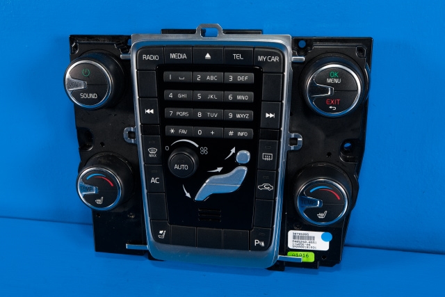 Bilstereo betjeningspanel til Volvo V60, 2010-2013 (Type I, Fase 1) (VOLVO|30795265)