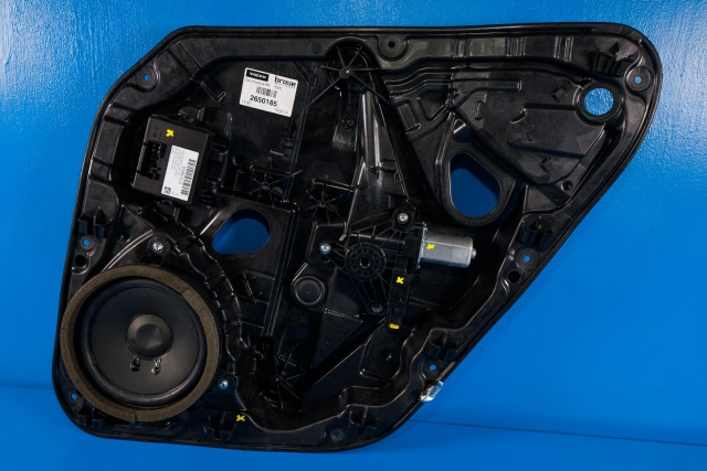 Ruteheis høyre bak til Volvo V40, 2012-2019  