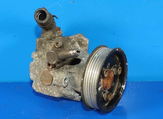 Servo pumpe mekanisk til VW Transporter / Caravelle 2009-2015 (Fase 2) (T5) (T5) (VAG|7E0 422 154 E|)