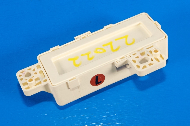 Rele diverse til Hyundai Ioniq Electric 2016-2019 (Fase 1)  (HYUNDAI|91940-G2160|)