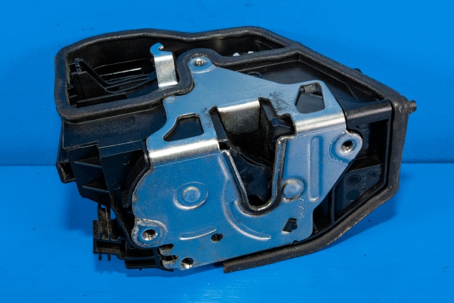 Låsekasse høyre foran til BMW X3 2007-2010 (Fase 2) (E83) (E83) (BMW|7 202 146|)