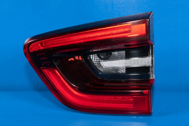 Baklykt høyre indre til Renault Kadjar 2015-->> (RENAULT|2655 08898R|)